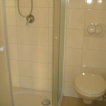 Ina Apartment
