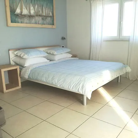 Apartment Ina *