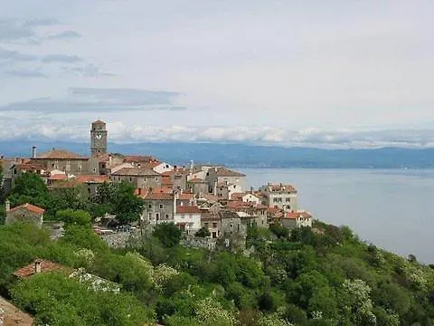 Ina Apartamento Brseč